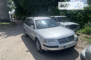 Volkswagen Passat 2002 - пробіг 420 тис. км