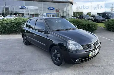 Renault Clio Symbol 2004 - пробег 203 тыс. км