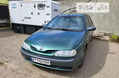 Renault Laguna 1995 - пробег 300 тыс. км