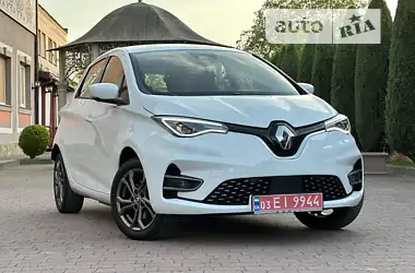 Renault Zoe 2021 - пробег 31 тыс. км