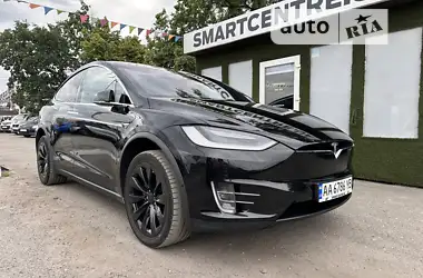 Tesla Model X 2019 - пробег 142 тыс. км