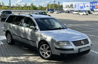 Volkswagen Passat 2001 - пробег 406 тыс. км