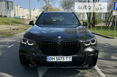 BMW X5 2022 - пробег 27 тыс. км