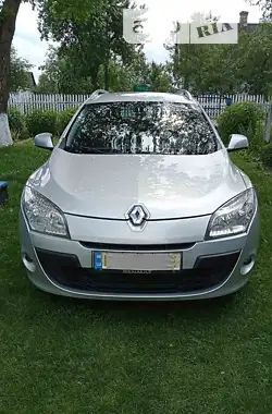 Renault Megane 2011 - пробіг 202 тис. км