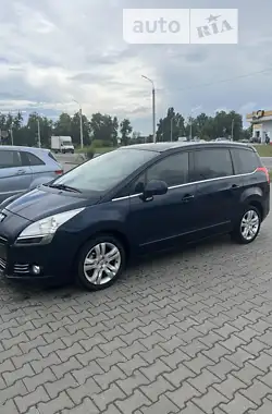 Peugeot 5008 2010 - пробіг 235 тис. км