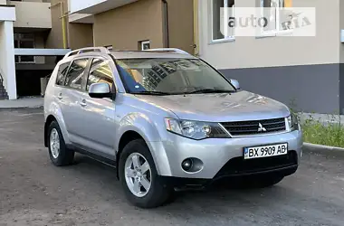 Mitsubishi Outlander XL 2008 - пробіг 210 тис. км