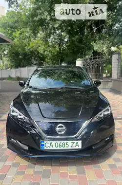 Nissan Leaf 2019 - пробіг 54 тис. км