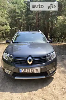 Renault Sandero 2019 - пробіг 42 тис. км