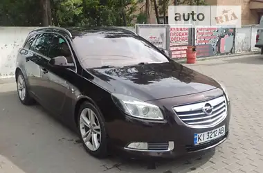 Opel Insignia 2012 - пробіг 268 тис. км