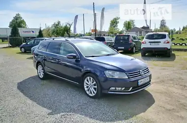 Volkswagen Passat 2012 - пробег 284 тыс. км