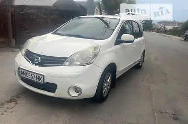 Nissan Note 2012 - пробег 293 тыс. км