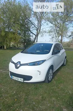 Renault Zoe 2017 - пробег 85 тыс. км