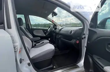 Nissan Note 2008 - пробіг 182 тис. км