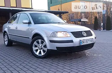 Volkswagen Passat 2002 - пробіг 160 тис. км