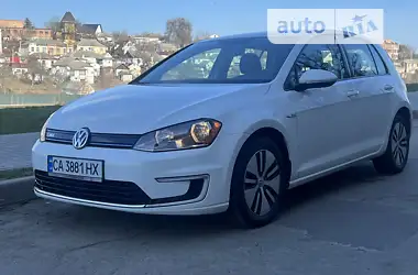 Volkswagen e-Golf 2016 - пробіг 49 тис. км