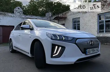 Hyundai Ioniq 2020 - пробіг 88 тис. км