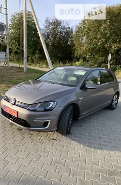 Volkswagen e-Golf 2015 - пробіг 57 тис. км