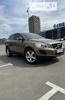 Volvo XC60 2012 - пробіг 237 тис. км