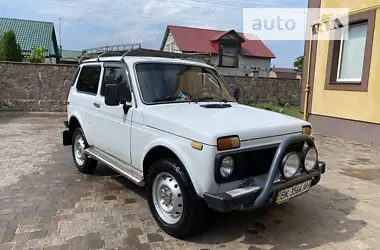 ВАЗ / Lada 21213 Niva 2001 - пробіг 200 тис. км