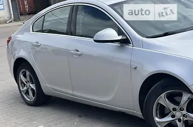 Opel Insignia 2009 - пробіг 220 тис. км