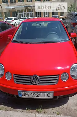Volkswagen Polo 2003 - пробег 143 тыс. км