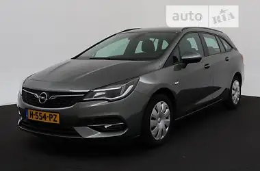 Opel Astra 2020 - пробіг 133 тис. км
