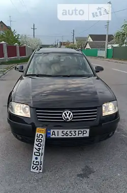 Volkswagen Passat 2004 - пробіг 239 тис. км