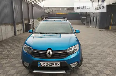 Renault Sandero 2019 - пробег 49 тыс. км