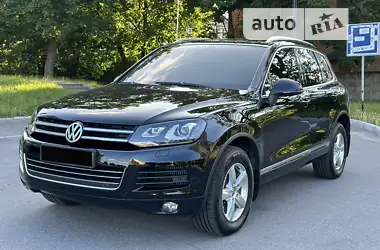 Volkswagen Touareg 2013 - пробіг 164 тис. км