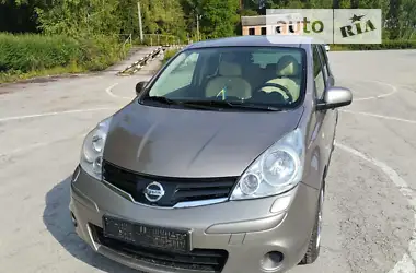 Nissan Note 2011 - пробег 80 тыс. км