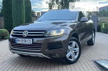 Volkswagen Touareg 2012 - пробег 190 тыс. км