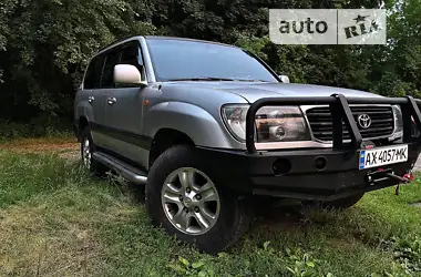 Toyota Land Cruiser 2000 - пробіг 280 тис. км