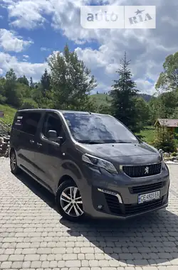 Peugeot Traveller 2018 - пробег 45 тыс. км