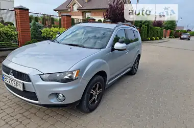 Mitsubishi Outlander 2012 - пробег 161 тыс. км