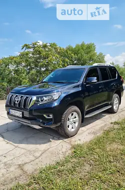 Toyota Land Cruiser Prado 2019 - пробіг 111 тис. км