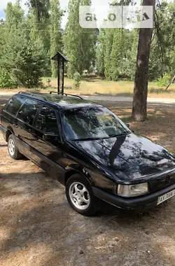 Volkswagen Passat 1991 - пробіг 300 тис. км
