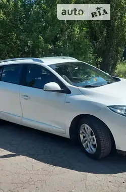 Renault Megane 2014 - пробег 266 тыс. км