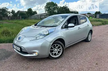 Nissan Leaf 2012 - пробіг 112 тис. км