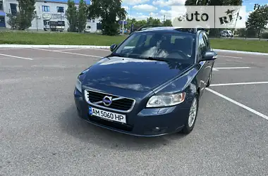 Volvo V50 2011 - пробіг 202 тис. км