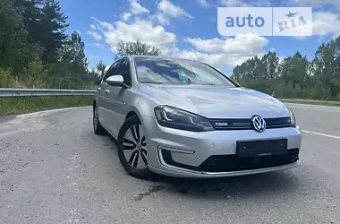 Volkswagen e-Golf 2014 - пробег 139 тыс. км