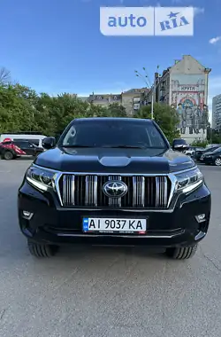 Toyota Land Cruiser Prado 2019 - пробіг 115 тис. км