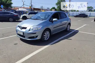 Toyota Auris 2009 - пробіг 113 тис. км