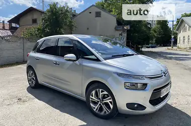 Citroen C4 Picasso 2015 - пробіг 153 тис. км