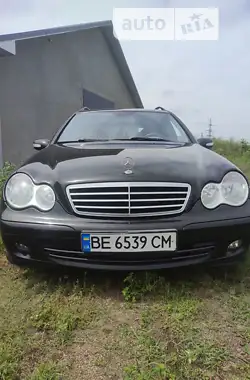 Mercedes-Benz C-Class 2005 - пробіг 289 тис. км