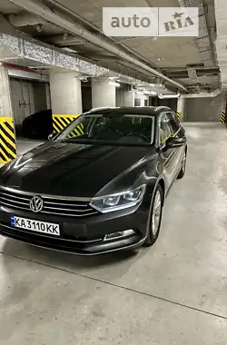 Volkswagen Passat 2017 - пробег 199 тыс. км