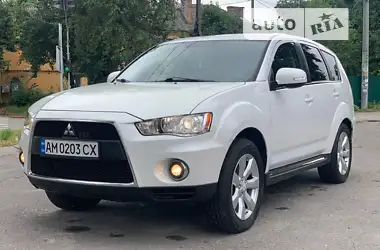 Mitsubishi Outlander 2010 - пробіг 300 тис. км