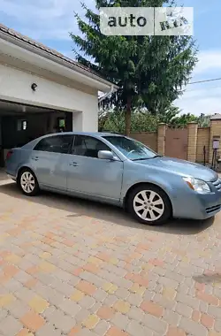 Toyota Avalon 2005 - пробіг 261 тис. км