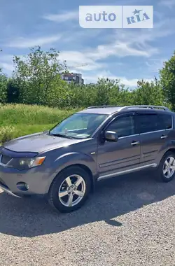 Mitsubishi Outlander XL 2007 - пробіг 249 тис. км