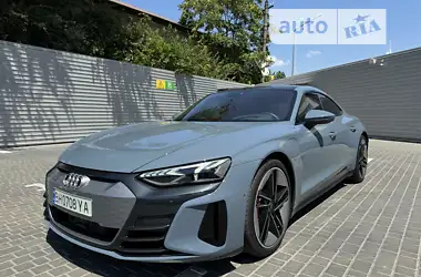 Audi e-tron GT 2022 - пробіг 2 тис. км