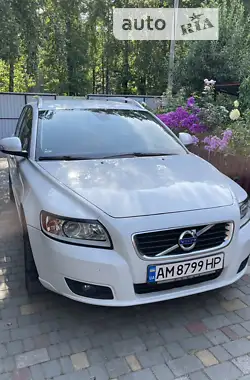 Volvo V50 2011 - пробег 223 тыс. км